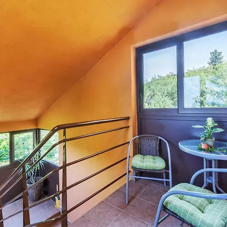 Apartman 1 Bedroom Pet Friendly In Labin Ripenda Kras