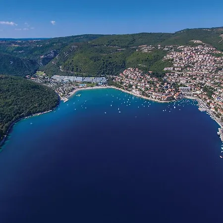 Apartman 1 Bedroom Pet Friendly In Labin